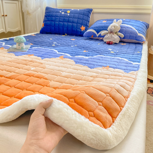 <span class=keywords><strong>Surmatelas</strong></span> matelassé en polaire coloré à motif cœur, épais et chaud pour l'hiver - Product Image 3