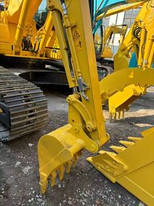 Mini-excavatrice Komatsu PC30 d'occasion, 3 tonnes, d'origine japonaise, excavatrice sur chenilles, bon état, faible nombre d'heures de travail, en stock - Product Image 3