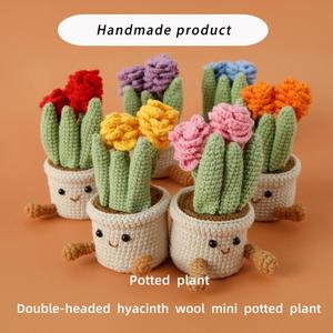 Cactus en crochet fait main en pot, ornements créatifs en laine pour la maison - Product Image 2