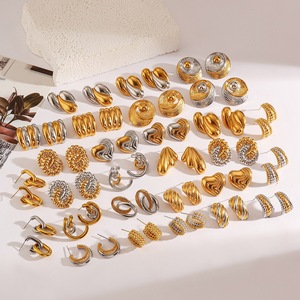 Pendientes de moda yunnique de acero inoxidable chapados en oro de 18 quilates con diseño geométrico de corazón, joyería para mujer - Product Image 3