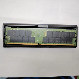 ใช้ HMCG94AHBRA DDR5 6400 64GB RDIMM หน่วยความจำเซิร์ฟเวอร์แบบ ECC ที่ลงทะเบียนแล้ว ผ่านการทดสอบแล้ว - Product Image 2