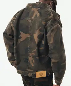 Мужская джинсовая куртка с металлическими кнопками и логотипом на заказ по самой низкой цене