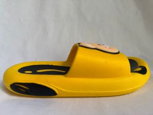 Ciabatte Gialle con Stampa Animalier Taglia 24-35, Suola Antiscivolo in EVA, da Donna, per Tutte le Stagioni, Punta Aperta, Tomaia in Plastica, Materiale PVC - Product Image 1