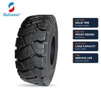 Pneu plein super durable ANTTS 28x9-15 RWD pour chariot élévateur, emballage personnalisé OEM, garantie 1 an, fabriqué au Shandong, Chine