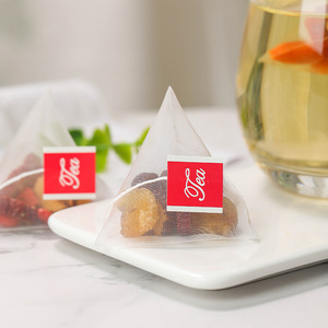 Tisana alle Erbe Profumata al Longan, Giuggiole Rosse e Bacche di Goji 180g – Supporta Vitalità e Benessere Immunitario, Senza Caffeina, Calore Quotidiano - Product Image 3