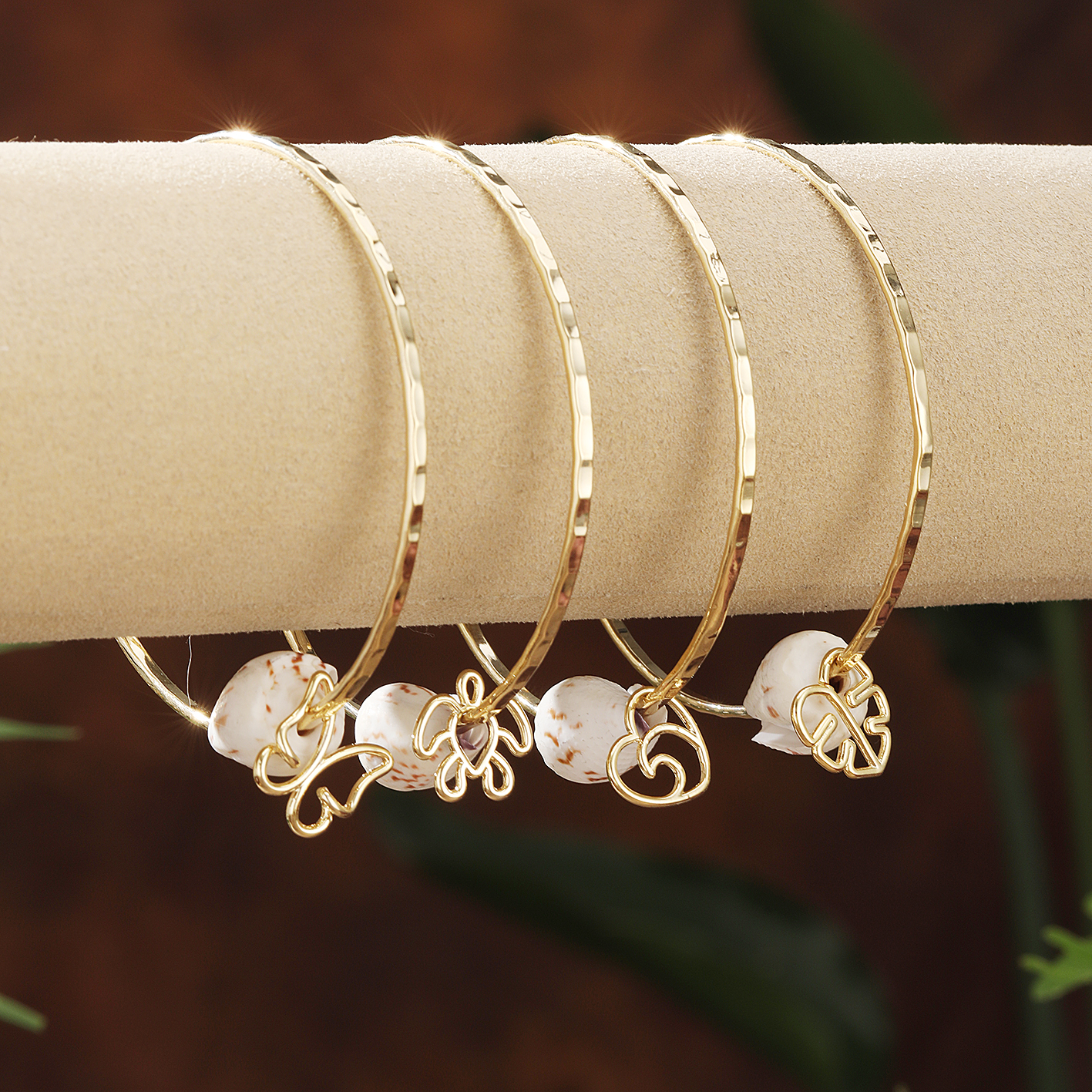Hawaiian Gold Bangles Wholesale Elegant Jewelry for Women