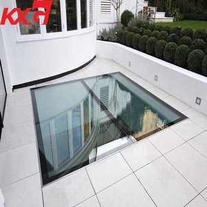 Revêtement de <span class=keywords><strong>sol</strong></span> <span class=keywords><strong>en</strong></span> <span class=keywords><strong>verre</strong></span> haute adhérence pour les zones de restauration - Panneaux trempés antidérapants durables pour cuisines et escaliers très fréquentés - Product Image 2