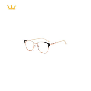 2025 ojo de gato marco óptico de borde completo mujeres y hombres Metal ligero moda adultos lentes recetados populares gafas al aire libre - Product Image 2