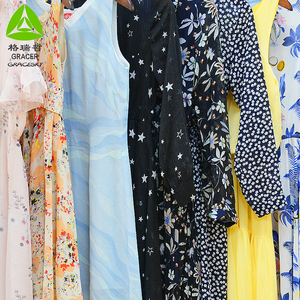 Ropa usada de moda Vintage de alta calidad, vestido de seda para niñas, Faldas de mujer, piezas de moda Vintage de alta calidad de segunda mano - Product Image 4