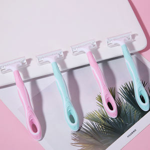 Rasoir de sécurité à trois couches avec poignée antidérapante Maiduola Private Label, 4 pièces, pour femmes et hommes, achat de rasoir de sécurité MDL006 - Product Image 2