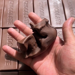 Barra de Chocolate Ultrasuave, Juguete Antiestrés de Alta Elasticidad y Recuperación Lenta - Product Image 4