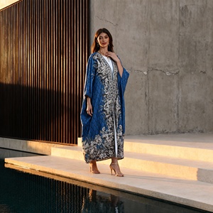 Abaya en polyester avec strass thermocollants personnalisés de qualité supérieure pour femmes musulmanes, robe de fête islamique élégante et luxueuse - Product Image 4