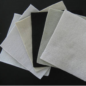 <span class=keywords><strong>Géotextile</strong></span> <span class=keywords><strong>200g</strong></span> 300g 400g Prix <span class=keywords><strong>Géotextile</strong></span> non tissé à fibres stabilisées noires. - Product Image 5