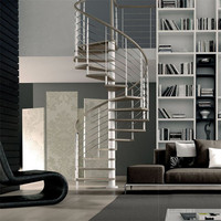 Escalier circulaire moderne avec marches en bois naturel pour villas contemporaines