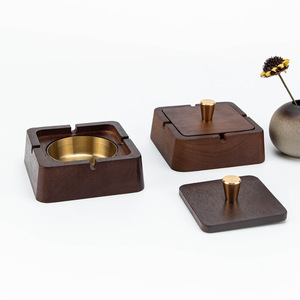 Cendrier moderne de luxe avec couvercle en bois <span class=keywords><strong>massif</strong></span> haut de gamme léger et anti-cendres volantes pour les entreprises et la maison Style chinois créatif - Product Image 3