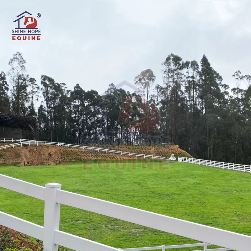 Valla de caballo de 3 rieles de plástico PVC de vinilo blanco barato resistente a los rayos UV