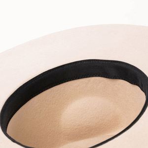 Sombrero Fedora de Ala Ancha con Diseño de Corazón Quemado, Personalizado con Logotipo Grabado con Láser, a la Moda y Moderno, de Fieltro de Lana - Product Image 5