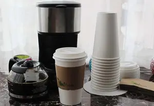 使い捨てコーヒーカップスリーブ、コーヒーやホットドリンクに使用されるコーヒー紙コップ