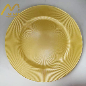 Assiettes de présentation rondes <span class=keywords><strong>en</strong></span> <span class=keywords><strong>verre</strong></span> à rayures vertes, bleues et roses, élégantes et personnalisables, de 13 pouces, pour la décoration de mariage et la table de fête (vente <span class=keywords><strong>en</strong></span> gros) - Product Image 5