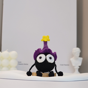 Llavero de <span class=keywords><strong>Ganchillo</strong></span> Amigurumi de Carbón, Colgante Tejido a Mano de Algodón PP, Adorno para Bolsos, Regalo para Llaves de Coche y Accesorios - Product Image 1