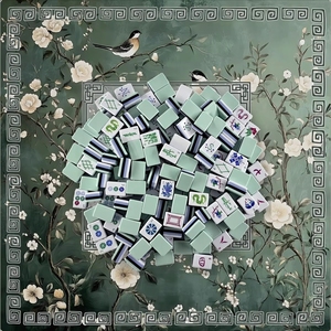Jeu de Mahjong Américain 4 couches gravé, 160 tuiles, en acrylique bleu pâle, édition de luxe Chinoiserie Jardin Sauge, édition boutique - Product Image 1