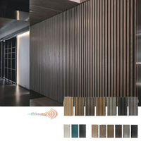 Panneau mural acoustique en bois MDF design floral moderne imperméable au feu et insonorisant pour villa