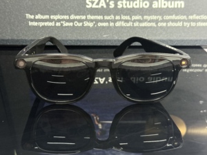 Gafas Inteligentes CY01 con IA, 32 GB, Cámara de 8MP, WiFi, Bluetooth, Llamadas, Música, Activación por Voz, Traducción, ENC, 280 mAh, 25 Idiomas, Control por Aplicación - Product Image 5