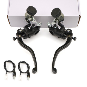 Pièces de moto : Maître-<span class=keywords><strong>cylindre</strong></span> de frein modifié en alliage d'aluminium, pompe à poussée directe avec interrupteur hydraulique et levier de frein à disque - Product Image 1