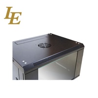 Armoire de serveur de centre de données murale 4U 19 pouces, optimisation efficace de l'espace, en acier SPCC, en stock