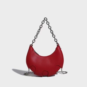 Borsa a forma di mezza luna in pelle PU personalizzata borsa a tracolla retrò moda donna borsa a tracolla a catena singola per signora - Product Image 3