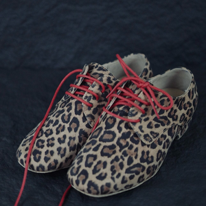 <span class=keywords><strong>Scarpe</strong></span> <span class=keywords><strong>da</strong></span> <span class=keywords><strong>Ballo</strong></span> Tango Argentino Professionali <span class=keywords><strong>da</strong></span> Uomo Evkoodance, Vintage con Stampa Leopardata, <span class=keywords><strong>Tacco</strong></span> <span class=keywords><strong>Basso</strong></span>, Suole in Camoscio Versatili - Product Image 1