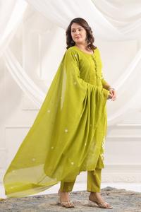 Conjunto de Kurti, Pantalón y Dupatta Rectos para Mujer, de Algodón y Seda, Bordados con Lentejuelas, Cuello Redondo, Mangas 3/4, Ropa Étnica Tradicional de Moda - Product Image 5