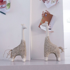 Wholesale Abstract Figurines Nordic Deer Contemporary Sculptures <strong>Art</strong> Home Decor Decorative <strong>Objects</strong> for Living Room Office Decor - Product Image 4