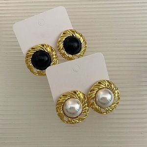 ต่างหูเม็ดกลมแบบย้อนยุคของผู้หญิงต่างหูแฟชั่น<span class=keywords><strong>2022</strong></span>อารมณ์บรรยากาศบุคลิกภาพ - Product Image 6