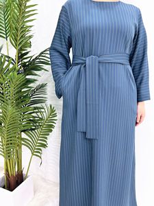 Venta al por Mayor de Abayas Musulmanas Modestas para Mujer, Vestidos Largos Maxi de Ramadán con Rayas, Kaftán de Dubái, Ropa Islámica Árabe para las Cuatro Estaciones - Product Image 5