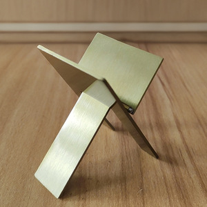 Custom Logo Stainless Steel <b>Metal</b> Cigar Chair Holder Cigar Stand for Cigars Lovers - Product Image 1