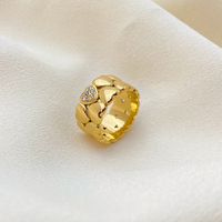 Mode Chunky Ring Schmuck Edelstahl plattiert 18 Karat Gold Micro Inlay Breites Gesicht Doppels chicht Pfirsich Herz Zirkon Ring für Frauen