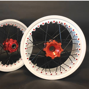 Moto nouvelle Technique anodisée <span class=keywords><strong>690</strong></span> <span class=keywords><strong>SMCR</strong></span>, disque en carbone, roues de route sans tube pour <span class=keywords><strong>KTM</strong></span> - Product Image 5