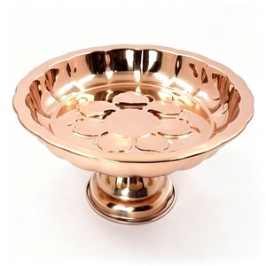 Assiettes de service modernes de luxe en métal avec support, design rond et solide pour présentation de desserts de fête, finition or, or rose, argent - Product Image 4