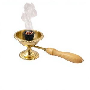 Quemador de Incienso Decorativo de Latón Puro Moderno con Acabado Dorado y Mango de Madera, el Más Vendido para Decoración del Hogar y Oficina - Product Image 1