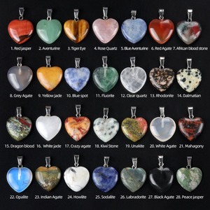 Cristal naturel Agate Semi-précieux 20mm Pendentif Collier Amour Coeur Guérison Chakra Reiki Pointu Pendentif Collier - Product Image 4