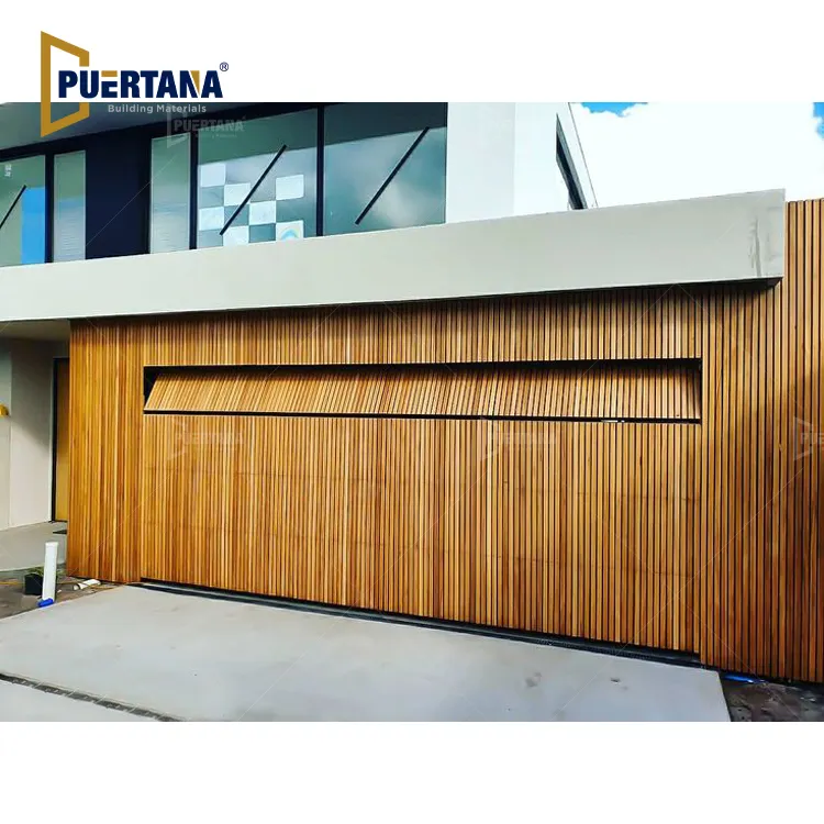 Panel de montaje empotrado personalizado, listones verticales con aspecto de madera, listones decorativos, puerta de garaje seccional moderna