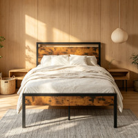 Lit en métal effet bois moderne et durable avec sommier à lattes en acier robuste pour chambre, appartement, hôtel – Vente en gros