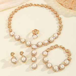 Collar y Pendientes de Aleación con Perlas de Imitación Florales Doradas, Exquisitos y a la Moda, para Bodas y Fiestas, Estilo Europeo Americano, Gran Venta Transfronteriza - Product Image 4