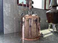Distillateur de cuivre complet certifié CE 200L pour les machines à whisky et à vin