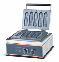 Barre de maïs antiadhésive commerciale fromage Hot Dog Hotdog fer Popsicle sucette sucette forme un fabricant de machine à gaufres bâton à vendre