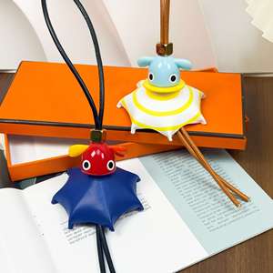 Llavero de Cuero con Diseño de Animalito Adorable, Colgante Creativo para Bolsa, Ligero, Regalo Único para Niños y Adultos, en Caja de Regalo - Product Image 3