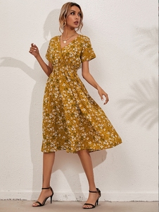 Abito a maniche corte stampato a fiori piccoli da <span class=keywords><strong>donna</strong></span> 2024 europa e America - Product Image 2