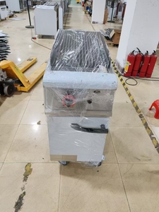 <span class=keywords><strong>Grill</strong></span> électrique <span class=keywords><strong>professionnel</strong></span> en acier inoxydable avec pierres <span class=keywords><strong>de</strong></span> <span class=keywords><strong>lave</strong></span> et armoire intégrée pour restaurant - Offre spéciale - Product Image 3