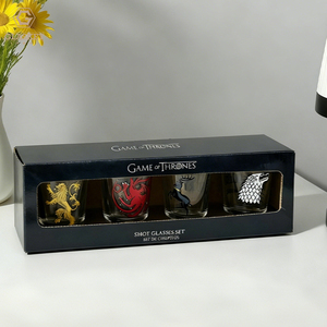 Jeu de 4 verres à liqueur personnalisé <span class=keywords><strong>Game</strong></span> <span class=keywords><strong>of</strong></span> <span class=keywords><strong>Thrones</strong></span> 60ml 2oz <span class=keywords><strong>verre</strong></span> à liqueur Baijiu <span class=keywords><strong>verre</strong></span> à liqueur vierge cadeau souvenir - Product Image 3